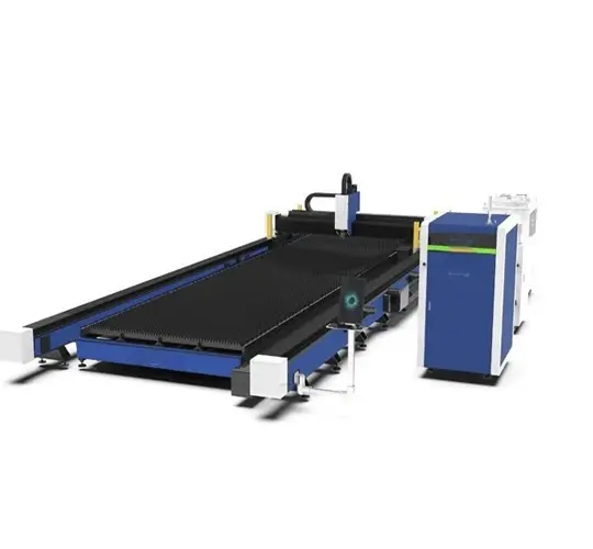 Große Lasers chneid maschine